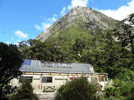 Mintaro Hut