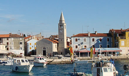 Pogled na Fa�anu i fa�ansku luku s vrha lukobrana