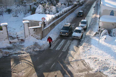Ako ste kojim slu�ajem invalid ili starija osoba imate najbolju �ansu da vas pokupe na kolniku...