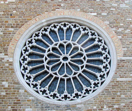 Rozeta katedrale San Giusto - jedne od najstarijih crkvi u Trstu i sjedi�ta tr��anskog biskupa.