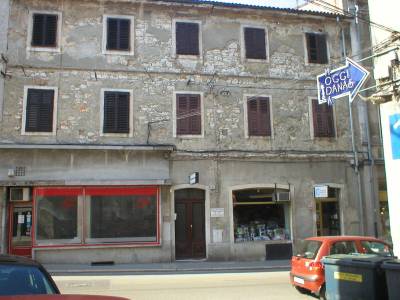 Zagreba�ka 6